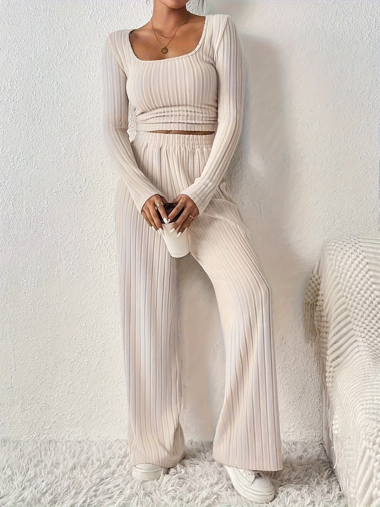 SORELLE Lounge Set