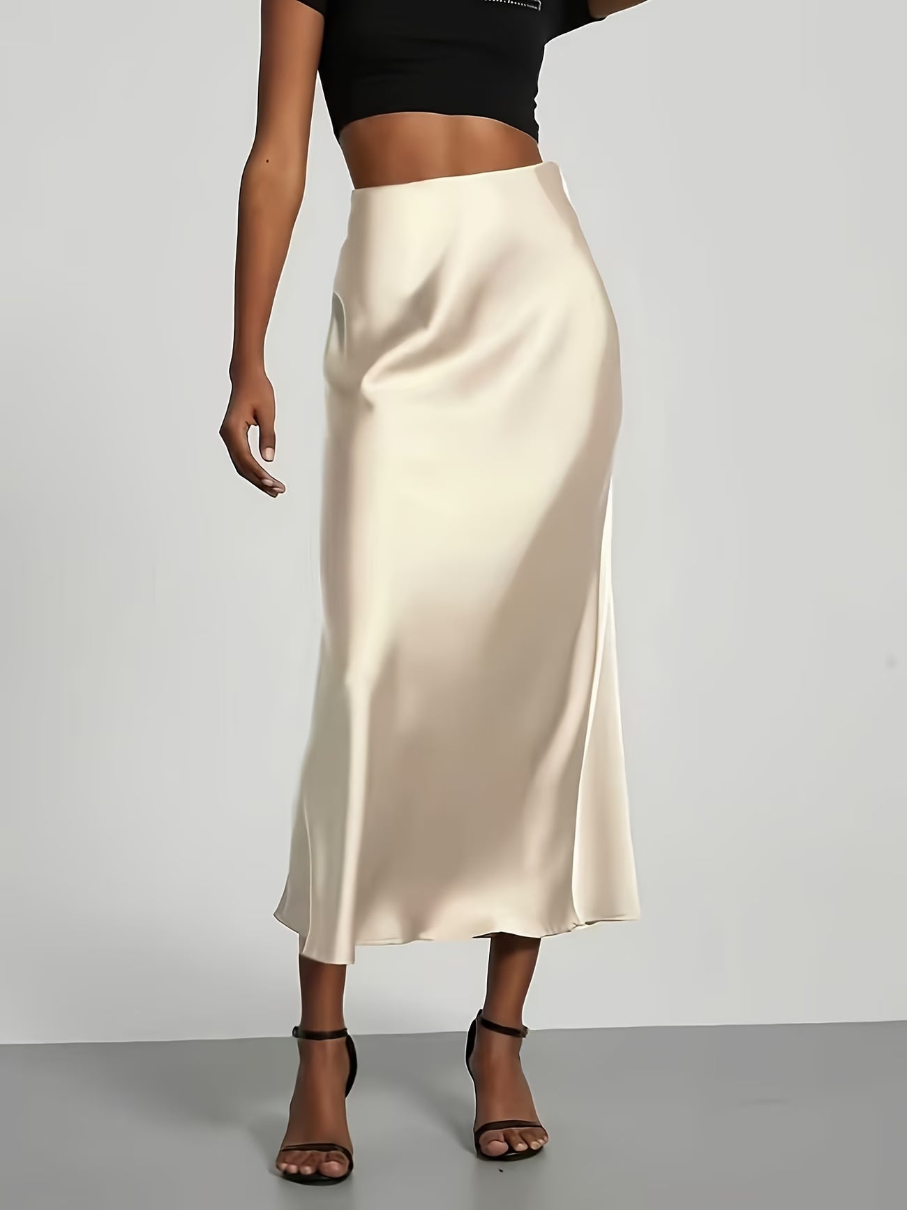 LUNA Satin Skirt